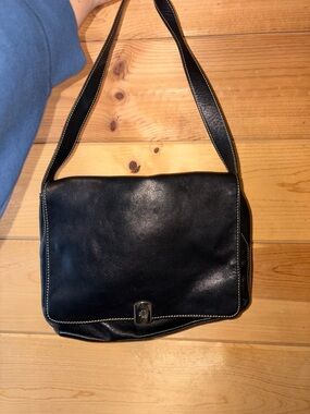 Ralph Lauren Black Leather Messenger Bag with Contrast Stitching